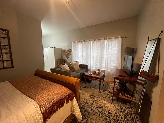 2nd image of 3443 N Broadway St #1E