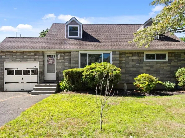 17 Wenzel Lane, Stony Point, NY 10980