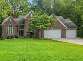 7556 Tannon Trl SE, Alto, MI 49302