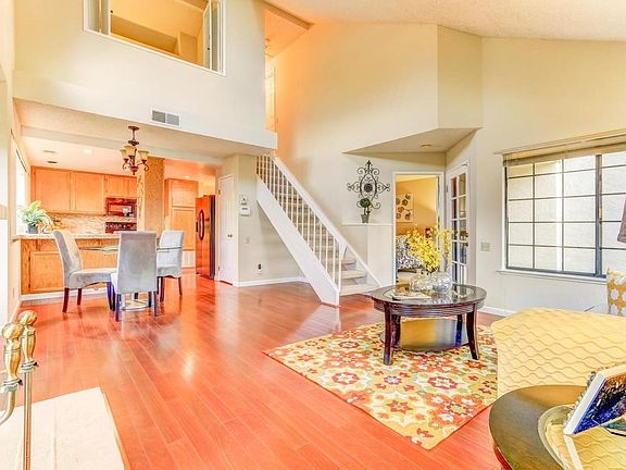5th image of 2637 Yerba Vista Ct