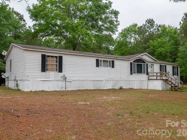 3133 Magnolia Rd, Bennettsville, SC 29512