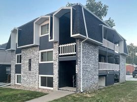 526 S 25th St, Lincoln, NE