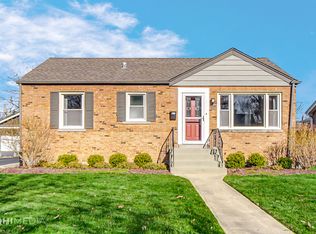 321 S Edson Ave, Lombard, IL 60148