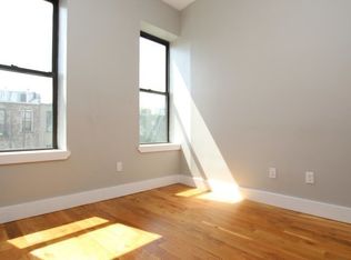 1718 Menahan St #3C, Ridgewood, NY 11385