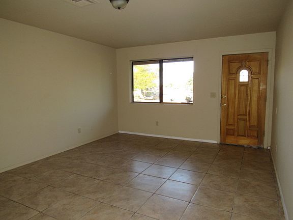 5th image of 6620 S Portugal Ave