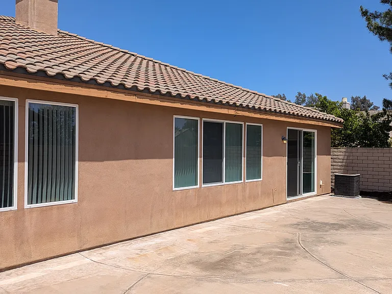 23951 Doheny Cir — Photo 4