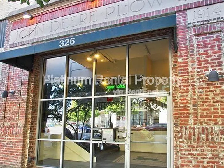 326 Nelson St SW #208 — Photo 3
