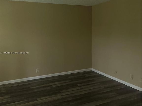 3rd image of 5180 NE 6th Ave APT 618