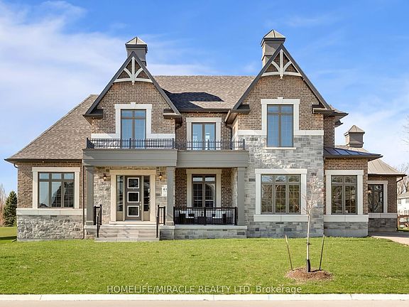 2nd image of 61 Bonnie Brae Ct