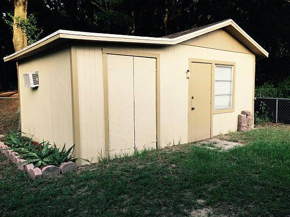 3rd image of 14826 College View Dr