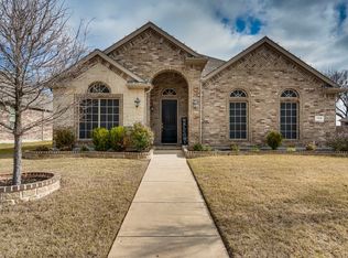 730 Dover Dr, Midlothian, TX 76065
