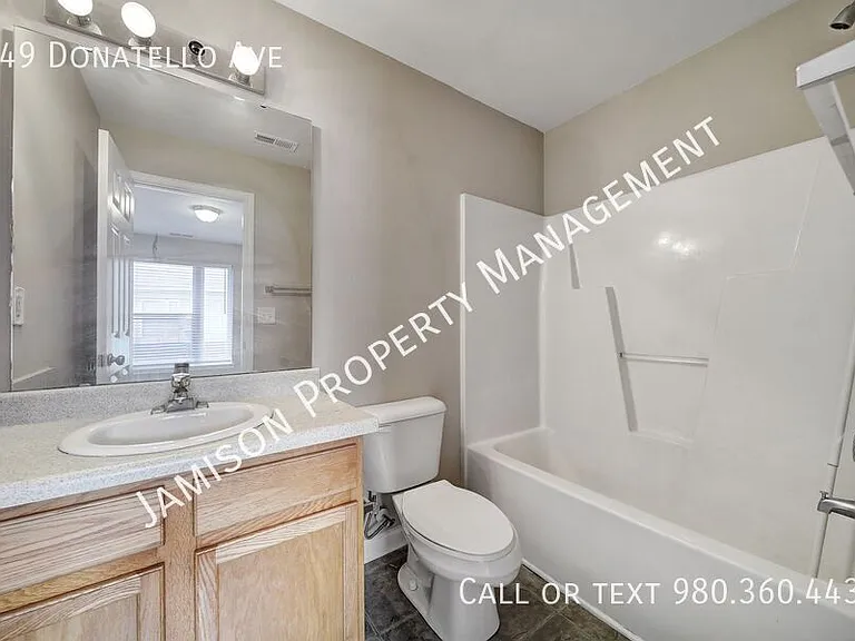 549 Donatello Ave — Photo 16