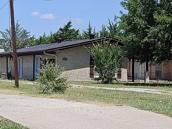 4th image of 1413 Johns Ave