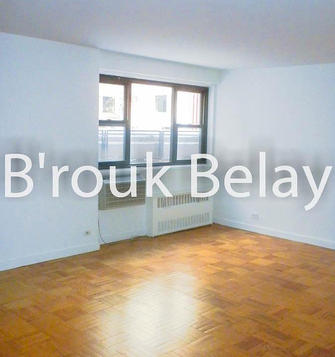 2nd image of 155 4th Ave #3