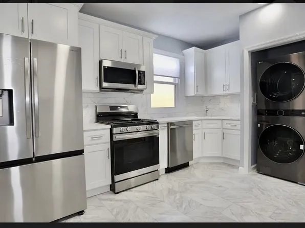 146 Clarke Avenue Clarke Avenue image 5 of 17