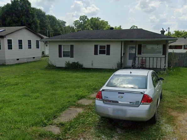 409 2nd Ave, Worthington, KY 41183