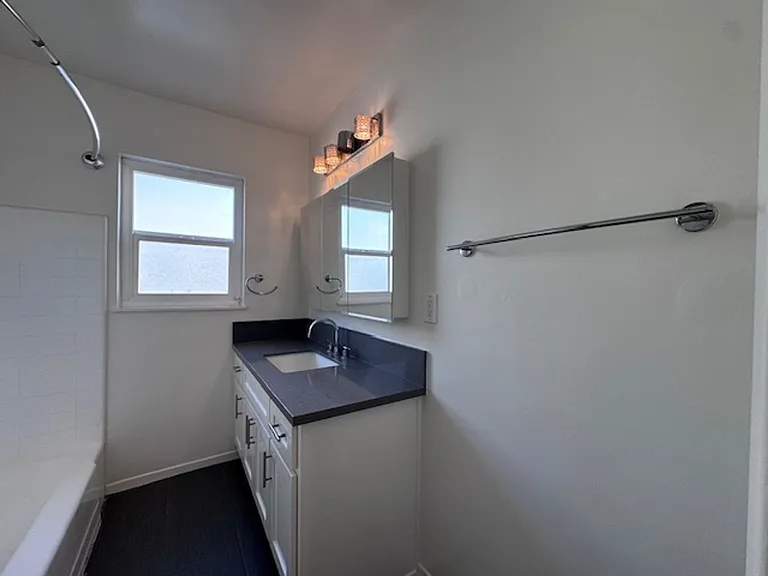1309 E Appleton St — Photo 9
