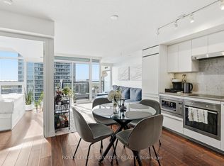 70 Queens Wharf Rd #2115, Toronto, ON M5V0J2