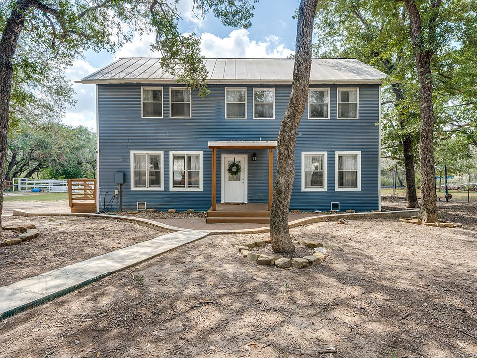 1st image of 227 SHADY OAKS DR