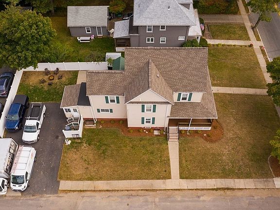 5th image of 155 Essex St