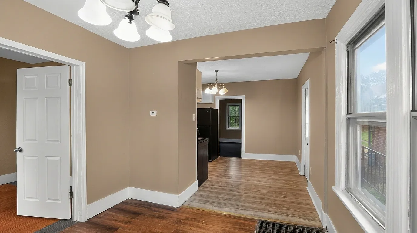 2 bed, 780 sqft, $1,250 — Photo 3