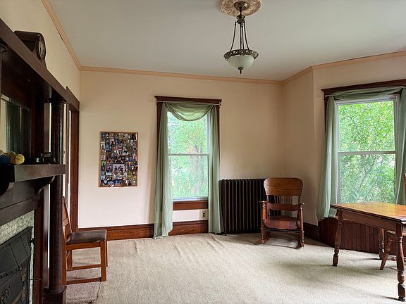 4th image of 3939 Ellwood Rd