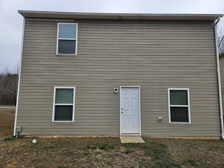 2441 Whirlwind Ln — Photo 2
