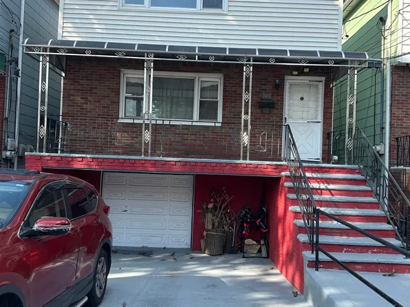278 Boyd Avenue image 1 of 29
