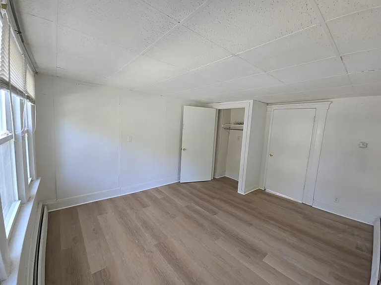 86 Emerson St #1 — Photo 16