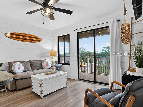 2nd image of 39 S Forest Beach Dr #427