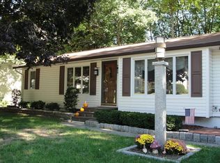 74 Laurel Hill Ln, Holden, MA 01520