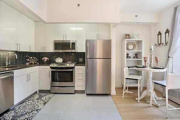 Rented by Corcoran | media 2