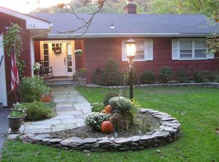 158 Harriman Rd, Mount Kisco, NY 10549