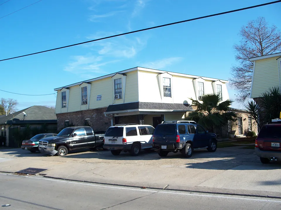 5910 Hayne Blvd #201