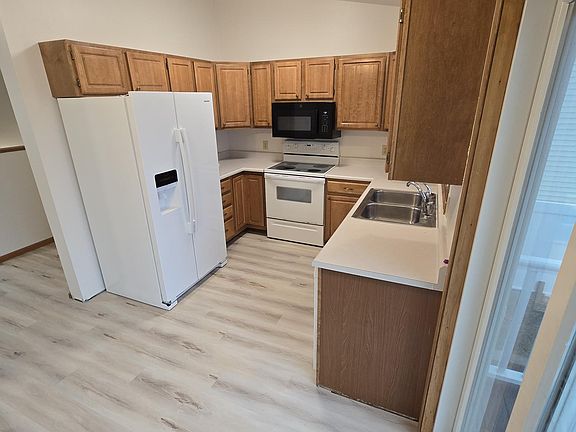 2nd image of 4033 Jill Dr