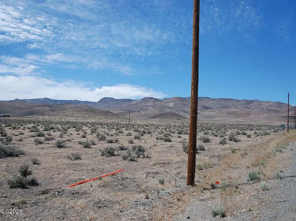 5105 Boyer Ln, Stagecoach, NV 89429