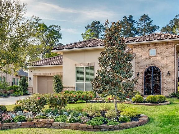Tile roof not only enhances the style of the home but also helps keep energy costs low!