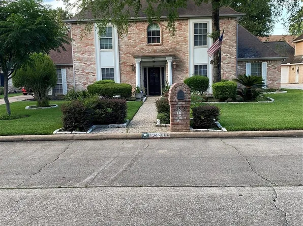 15518 Dawnbrook Dr, Houston, TX 77068