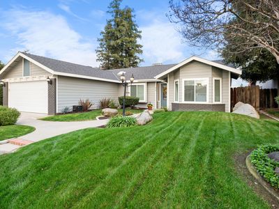 408 Meadowbrook Street, Tulare, CA, 93274