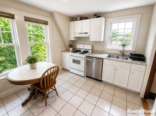 17 Cufflin St, Brighton, MA 02135
