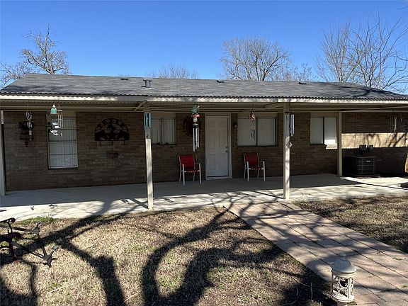 5th image of 2010 Kyle Dr