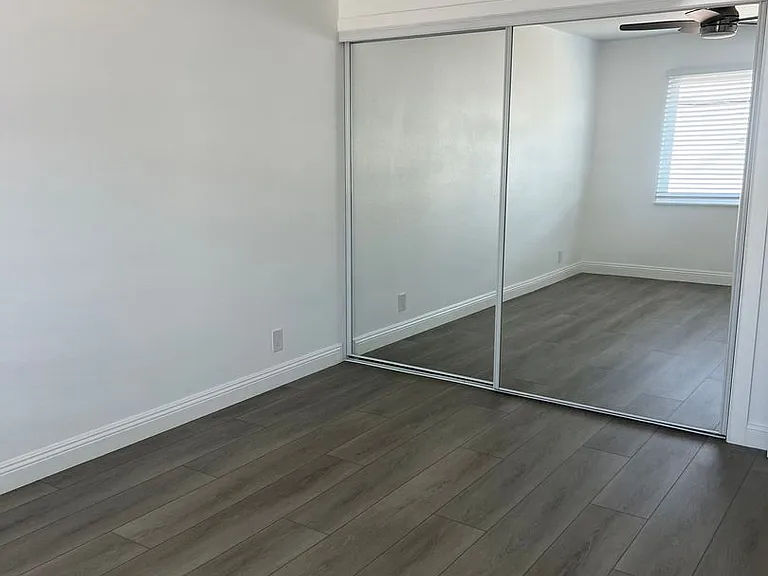 Westpark Apartments — Photo 11