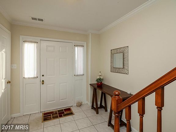 2nd image of 2944 Oakborough Sq