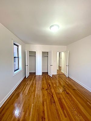 5th image of 47-46 40th St #5D