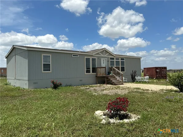 1170 Saltgrass Dr, Salado, TX 76571