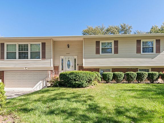 2nd image of 7067 Meadowbrook Ln