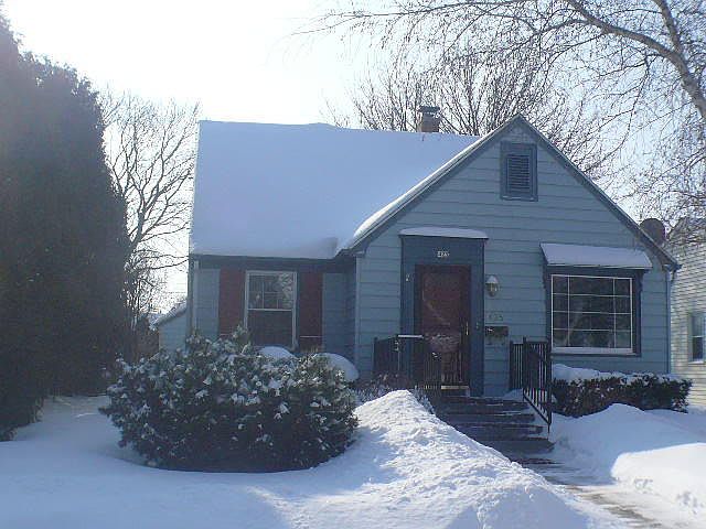 1st image of 425 Blackstock Ave