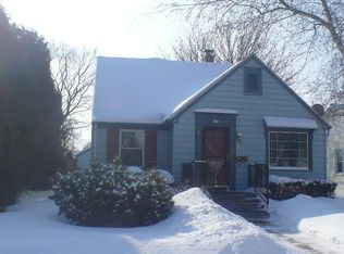 425 Blackstock Ave, Sheboygan, WI 53083