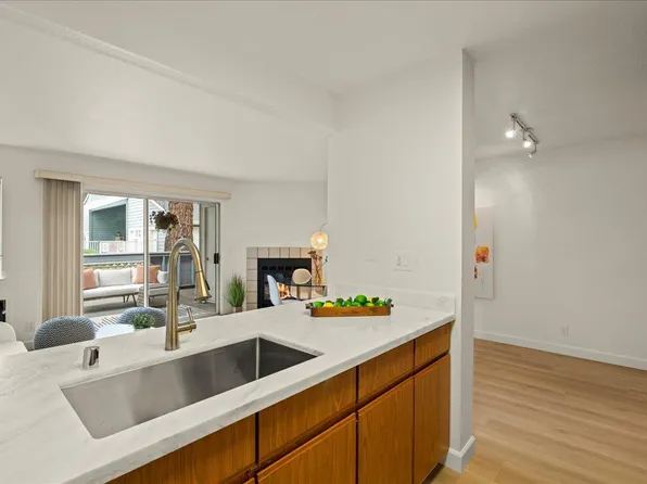 1589 Four Oaks Cir, San Jose, CA 95131