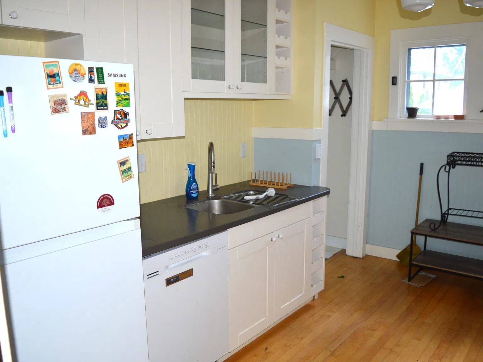 3 bed, 1229 sqft, $2,695 — Photo 3